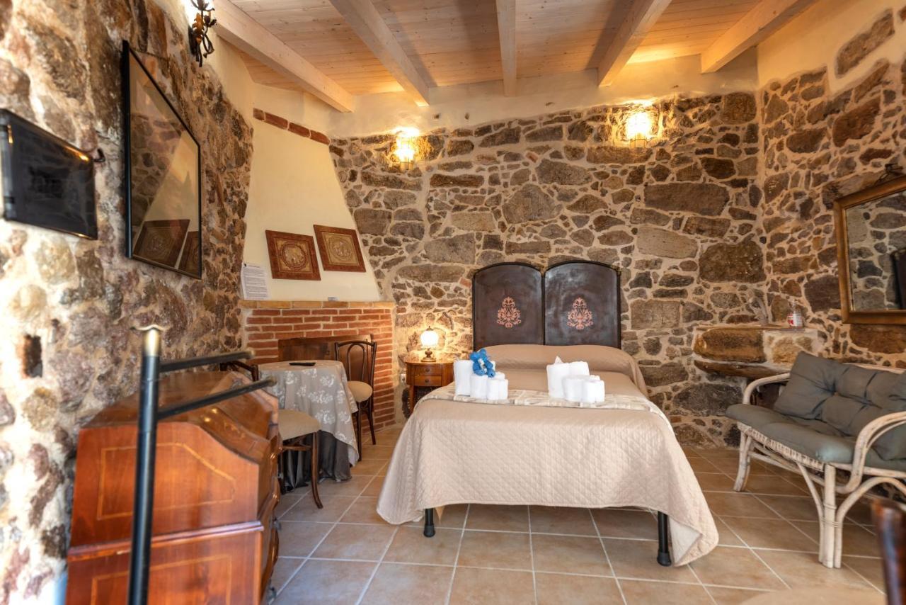 Bed and Breakfast Domo Sa Barra Сант'Антьоко Екстер'єр фото